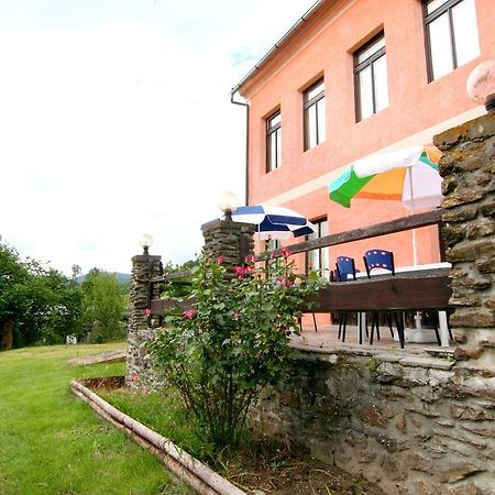 Penzion Muflon Bělá nad Radbuzou Kültér fotó