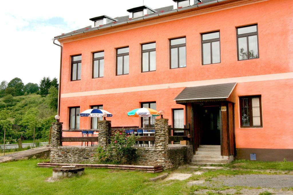 Penzion Muflon Bělá nad Radbuzou Kültér fotó